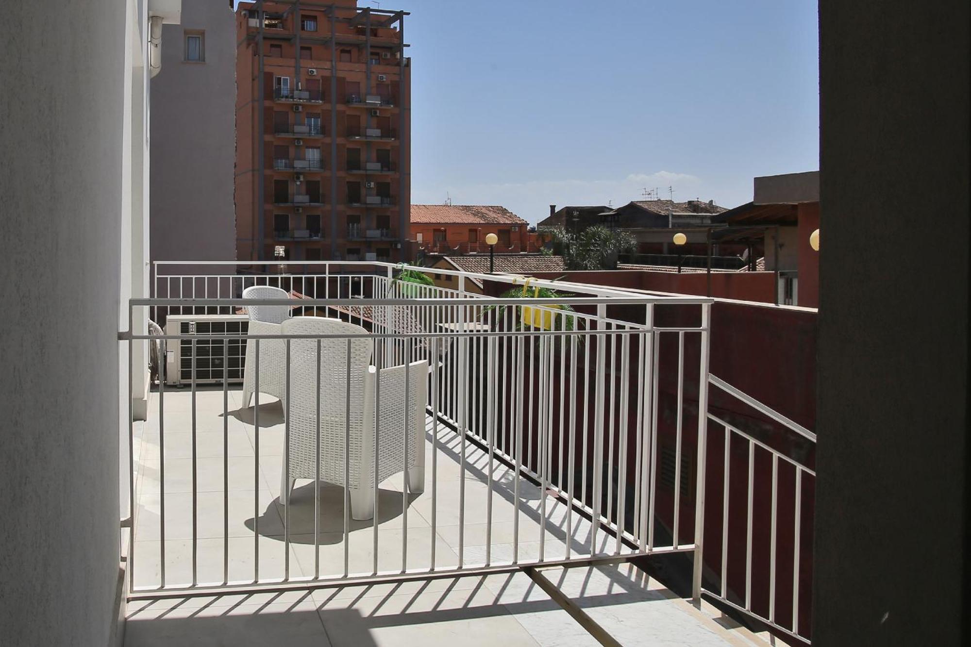 Laudani Homes Catânia Exterior foto
